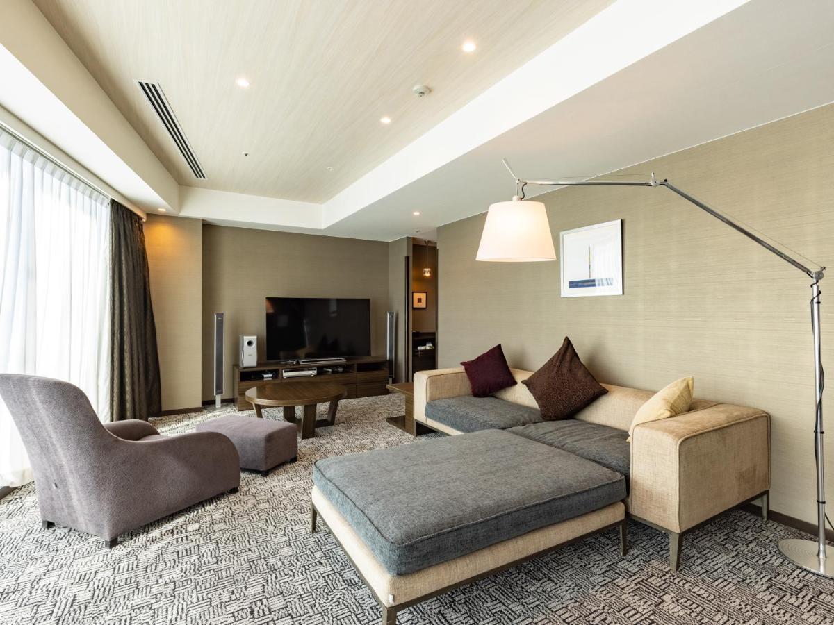 Tenza Hotel At Hakata Station Fukuoka  Zewnętrze zdjęcie